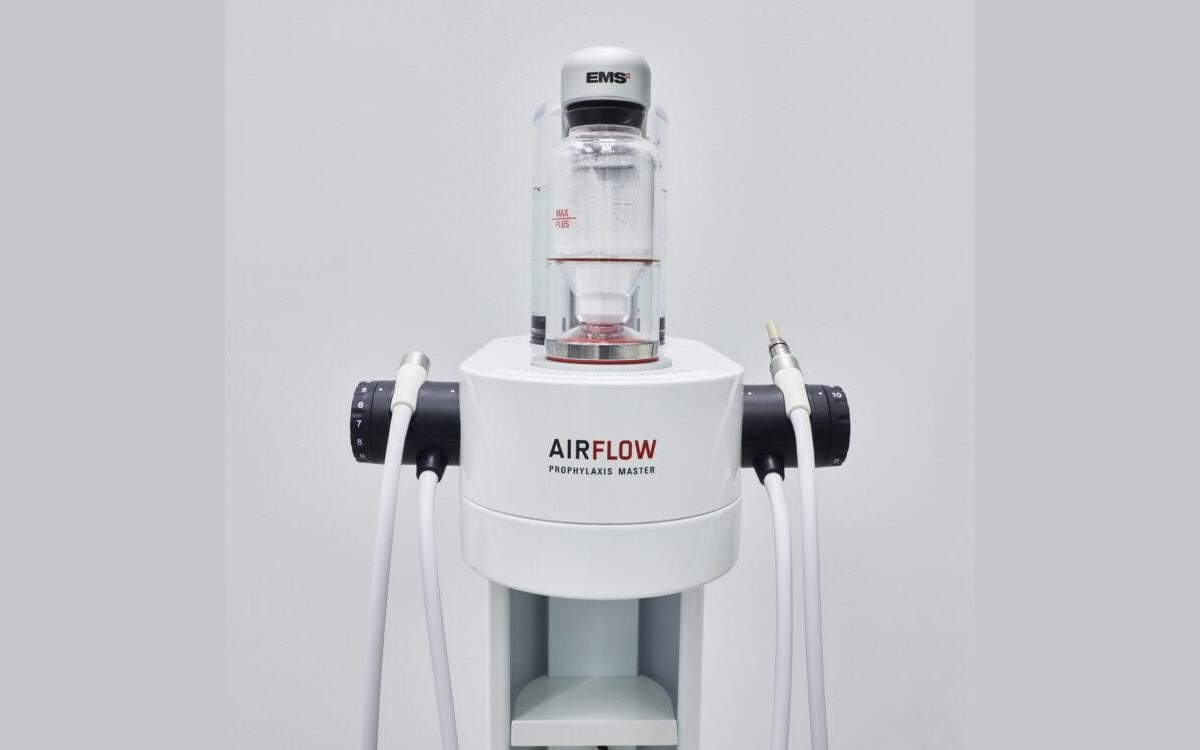 EMS AIRFLOW Prophylaxis Master uređaj u ordinaciji TreeDent